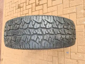 255/60r18 Desert Hawk All Terrain
