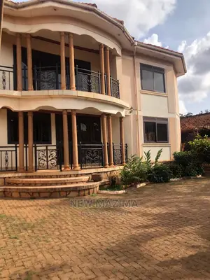 4bdrm Mansion in Makindye Heights, Division B for Sale