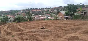 Veryhot Plot Quicksale After Munyonyo in First Trafic Lights