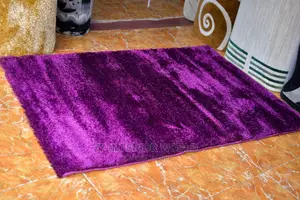 Center Carpets