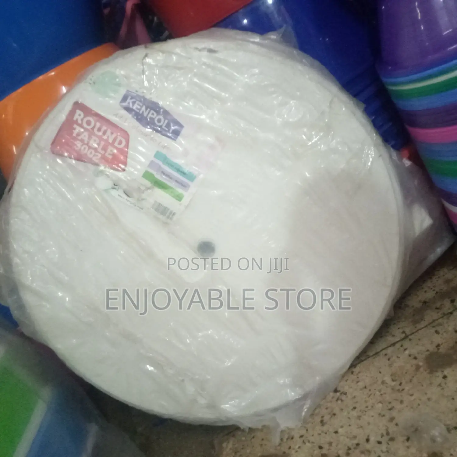 Plastic Kenpoly Round Table