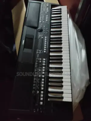 Yamaha Keyboard Sx 600