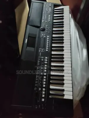 Yamaha Keyboard Sx 600