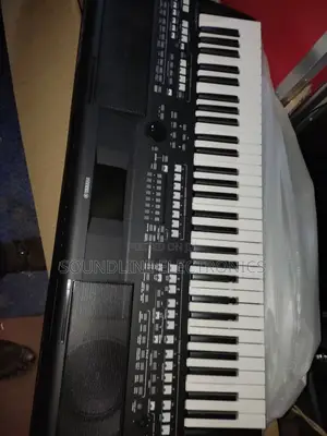 Yamaha Keyboard Sx 600