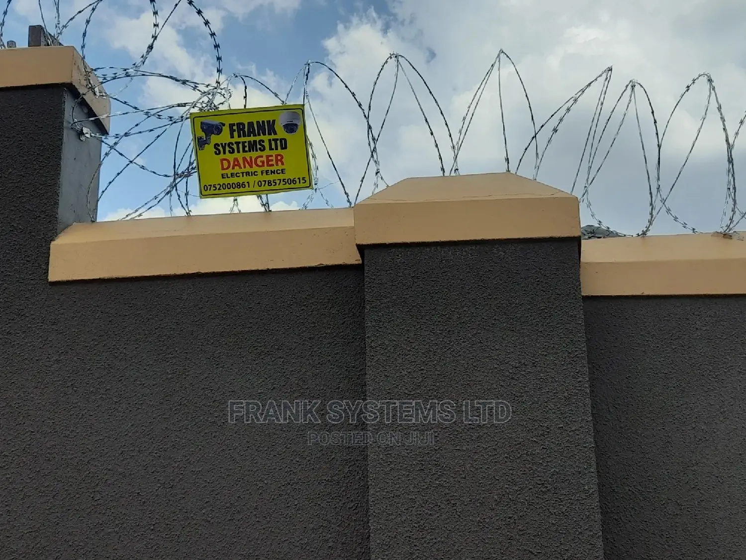 Razor Wire Fencing, 7metresgalvanised Stainless Steel.