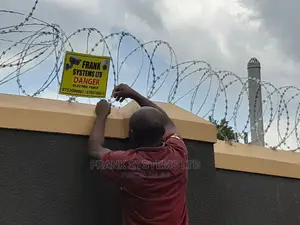 Razor Wire Fencing, 7metresgalvanised Stainless Steel.