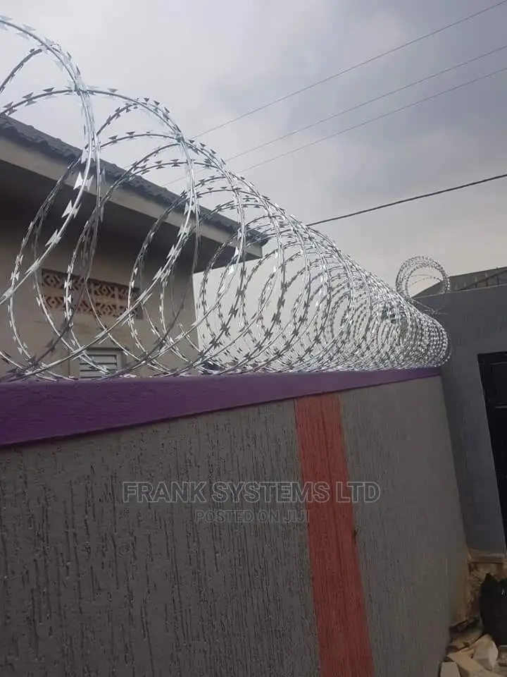 Razor Wire Fencing, 7metresgalvanised Stainless Steel.