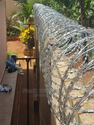 Razor Wire Fencing, 7metresgalvanised Stainless Steel.