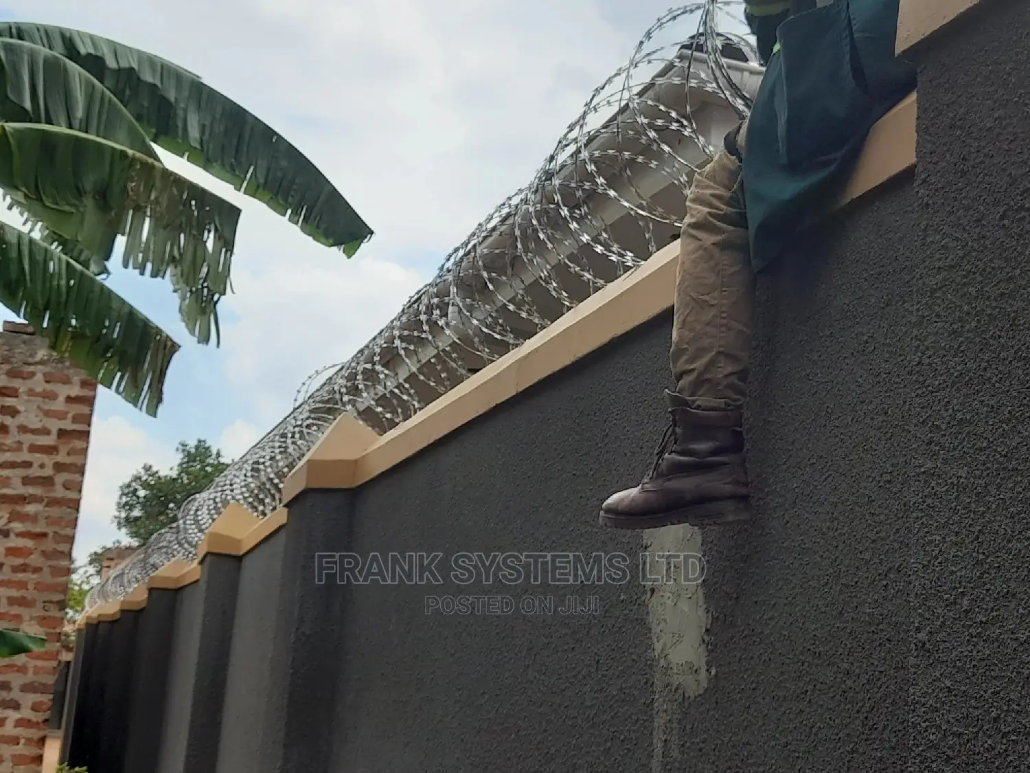 Razor Wire Fencing, 7metresgalvanised Stainless Steel.
