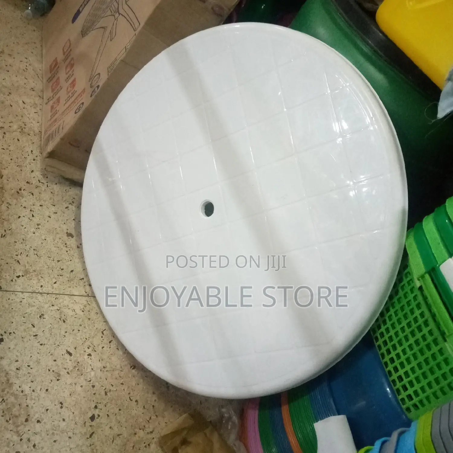 Plastic Round Table