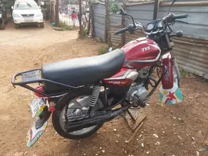 New TVS Zeppelin 220 2021 Red