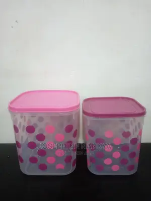 Colourless Foodmate Dishes With Pink Doted Design