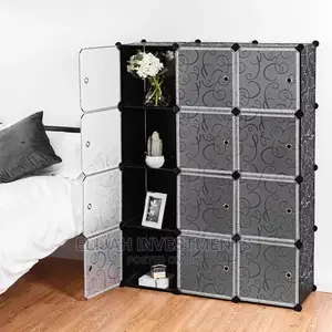 Elegant Plastic Wadrope / Closet