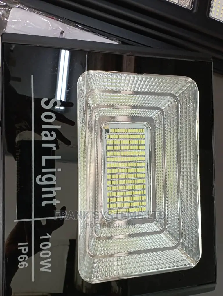 Stand Alone Solar Lights With a Solar Panel.