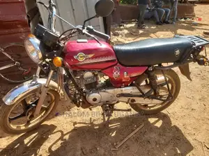 Bajaj Platina 110 2021 Red