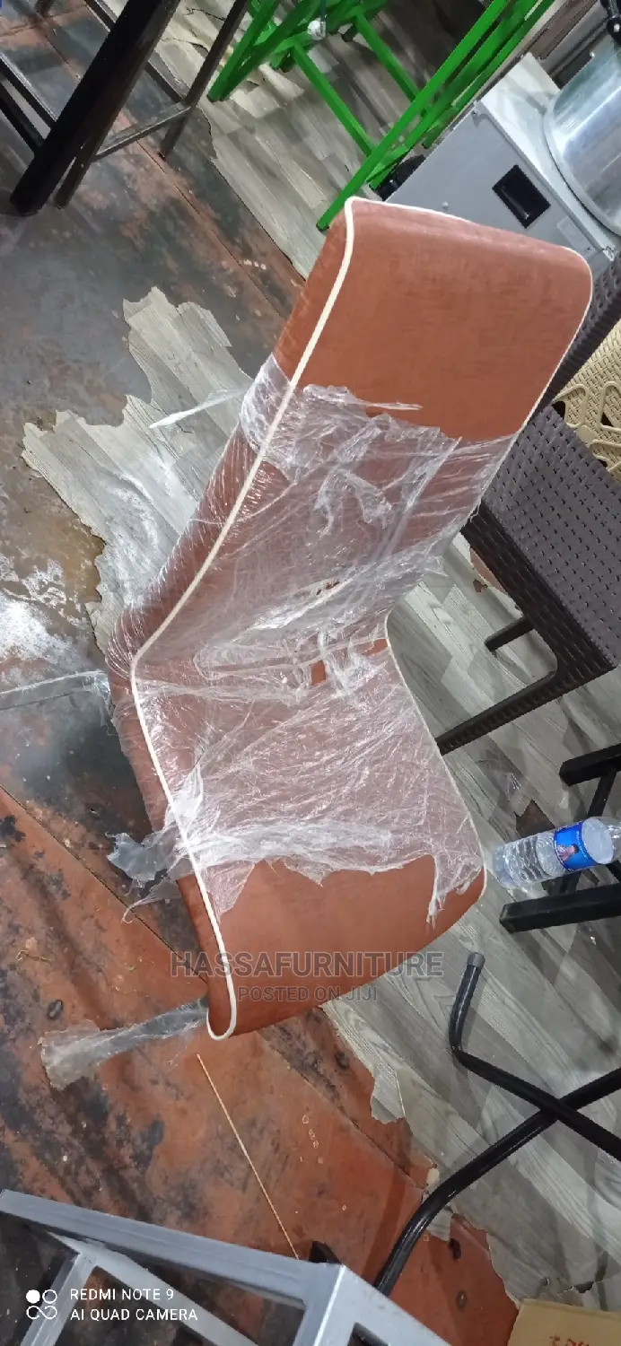 Executive Restaurant Chairs