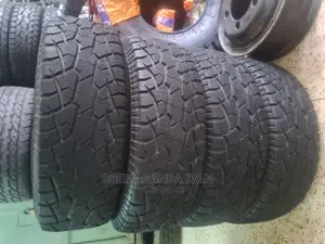 31x10.5r15 Second Tires