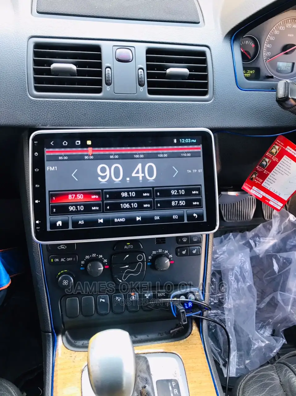 Tesla 10inches Fitted in Volvo