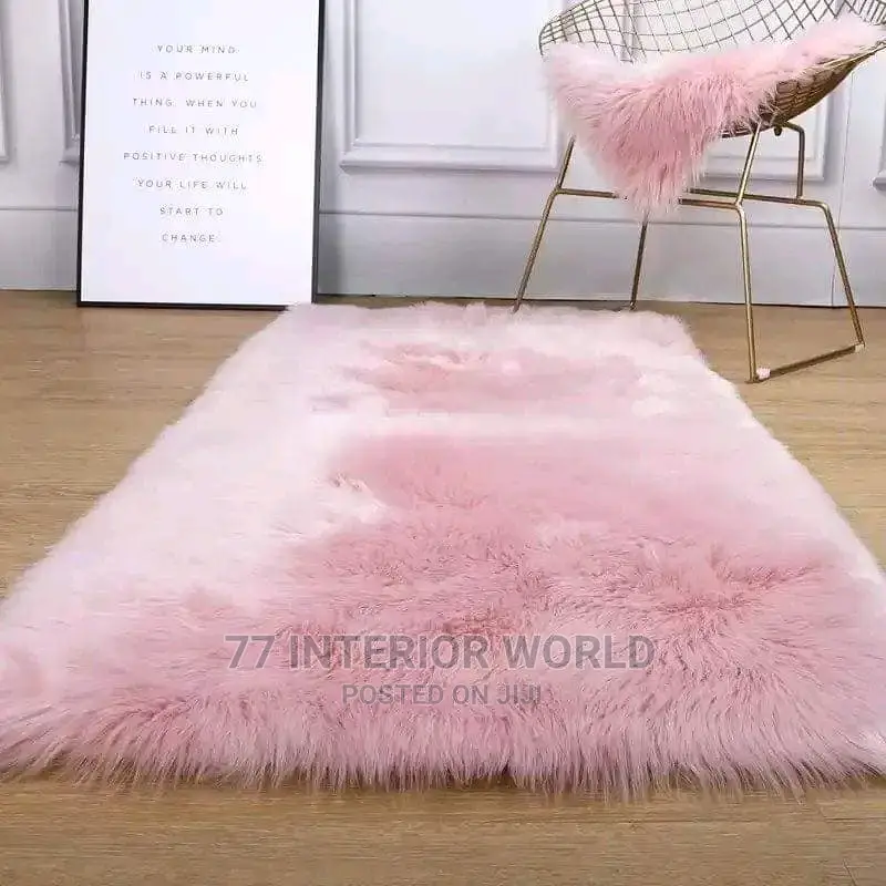 Fluffy Center Carpets