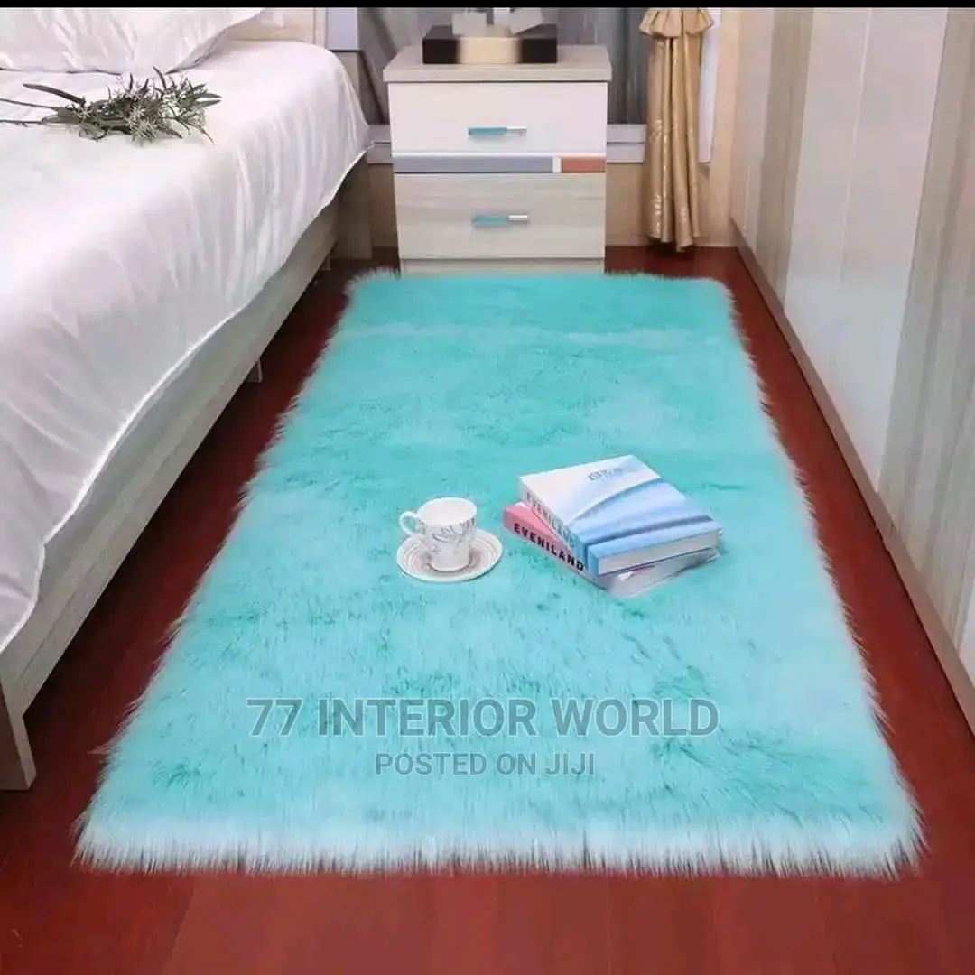 Fluffy Center Carpets