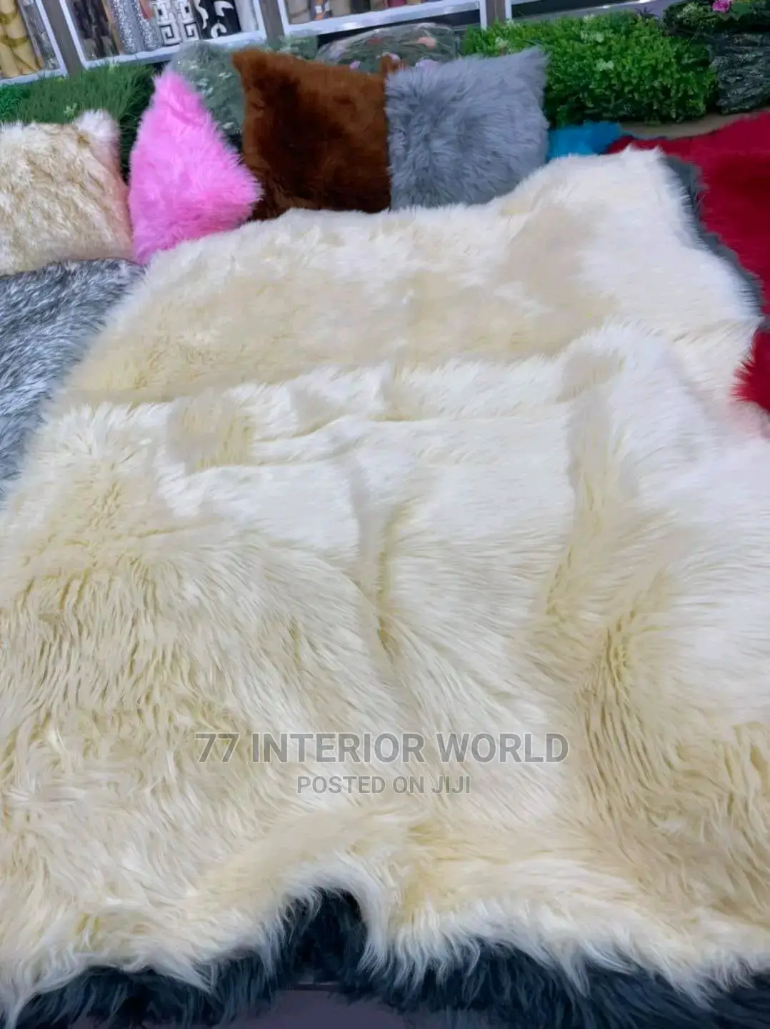Fluffy Center Carpets