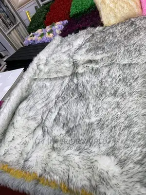 Fluffy Center Carpets