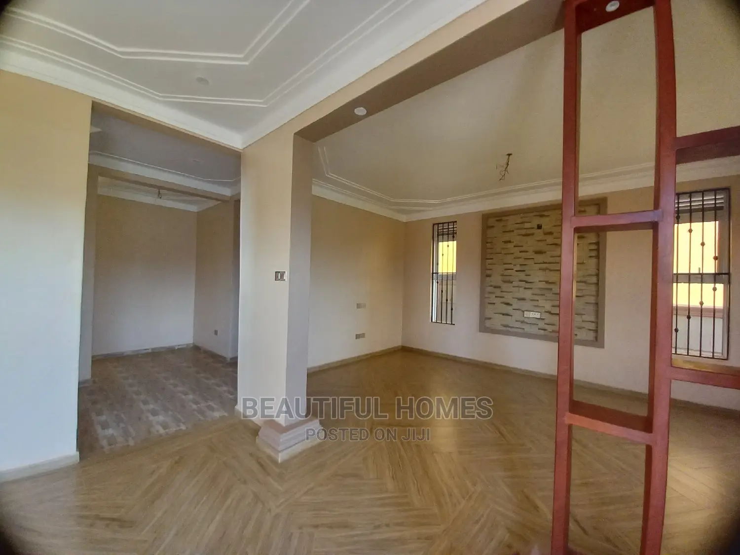 Furnished 4bdrm Mansion in Kira Corporate Lane for Sale
