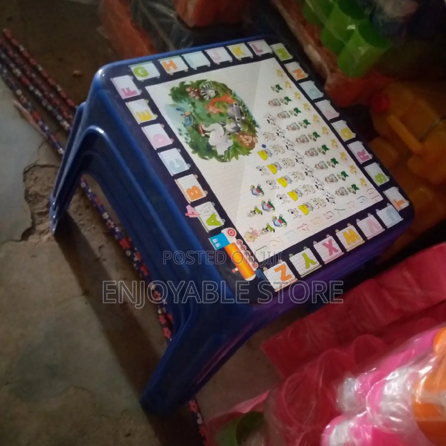 Plastic Reading Kids Table
