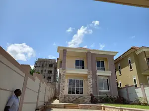 Furnished 4bdrm Duplex in Most High End, Kira for Sale