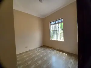 Furnished 4bdrm Mansion in Kira Rich for Sale