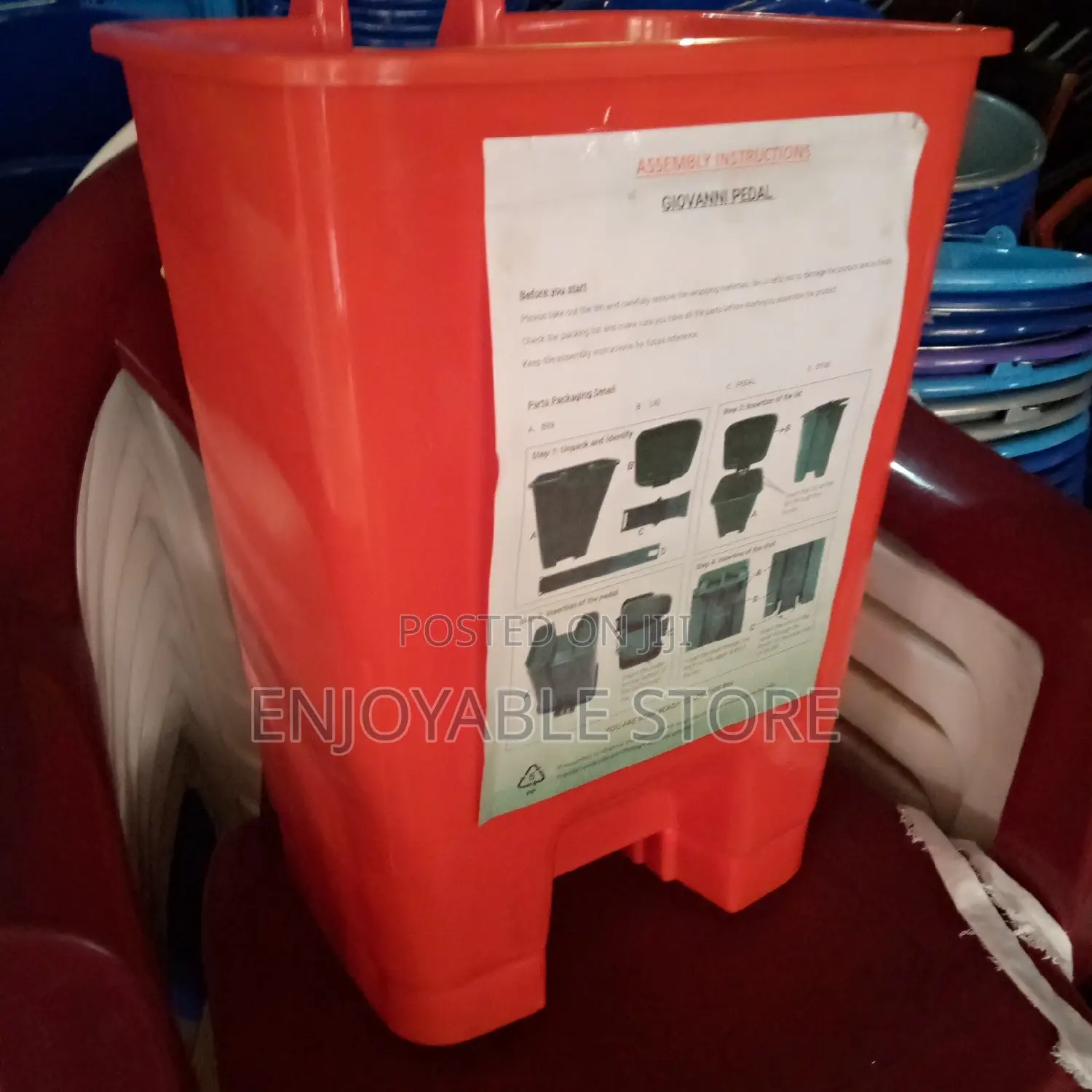 Step on Dust Bin