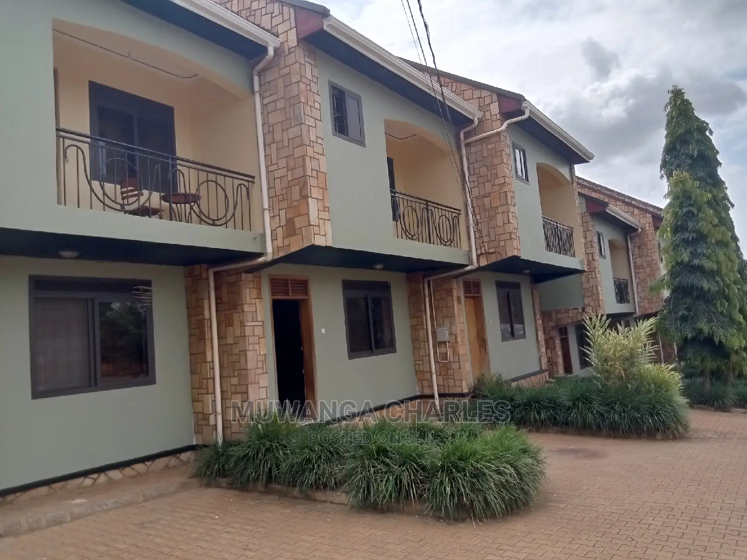 3bdrm Duplex in Fs Properties Ltd, Central Division for Rent