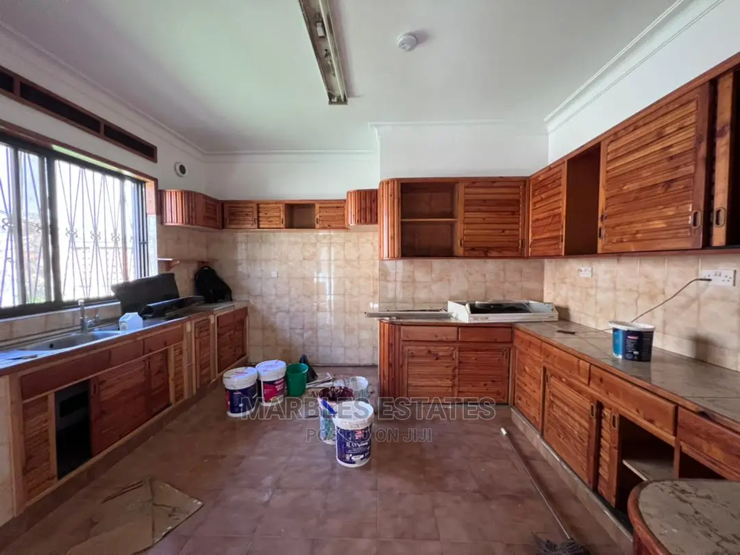 4bdrm House in Kololo, Central Division for Rent