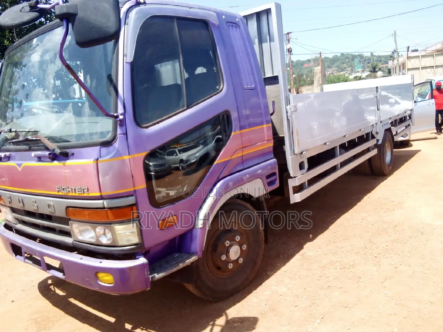 Fuso Baby Face Truck 2001