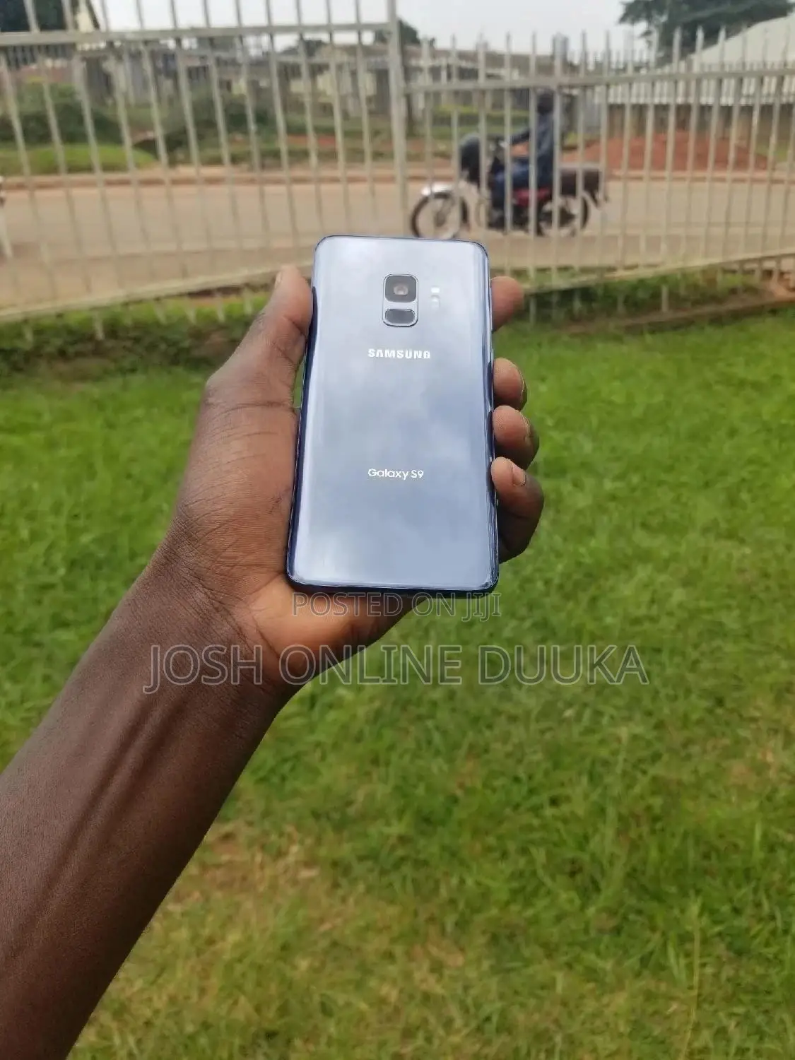 New Samsung Galaxy S9 64 GB Blue