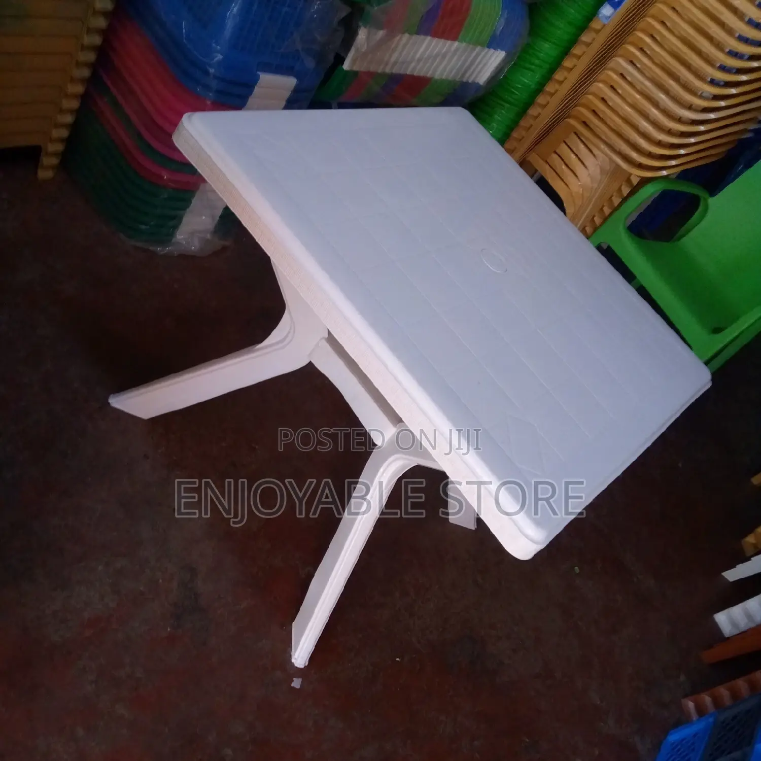 Strong Plastic Square Table