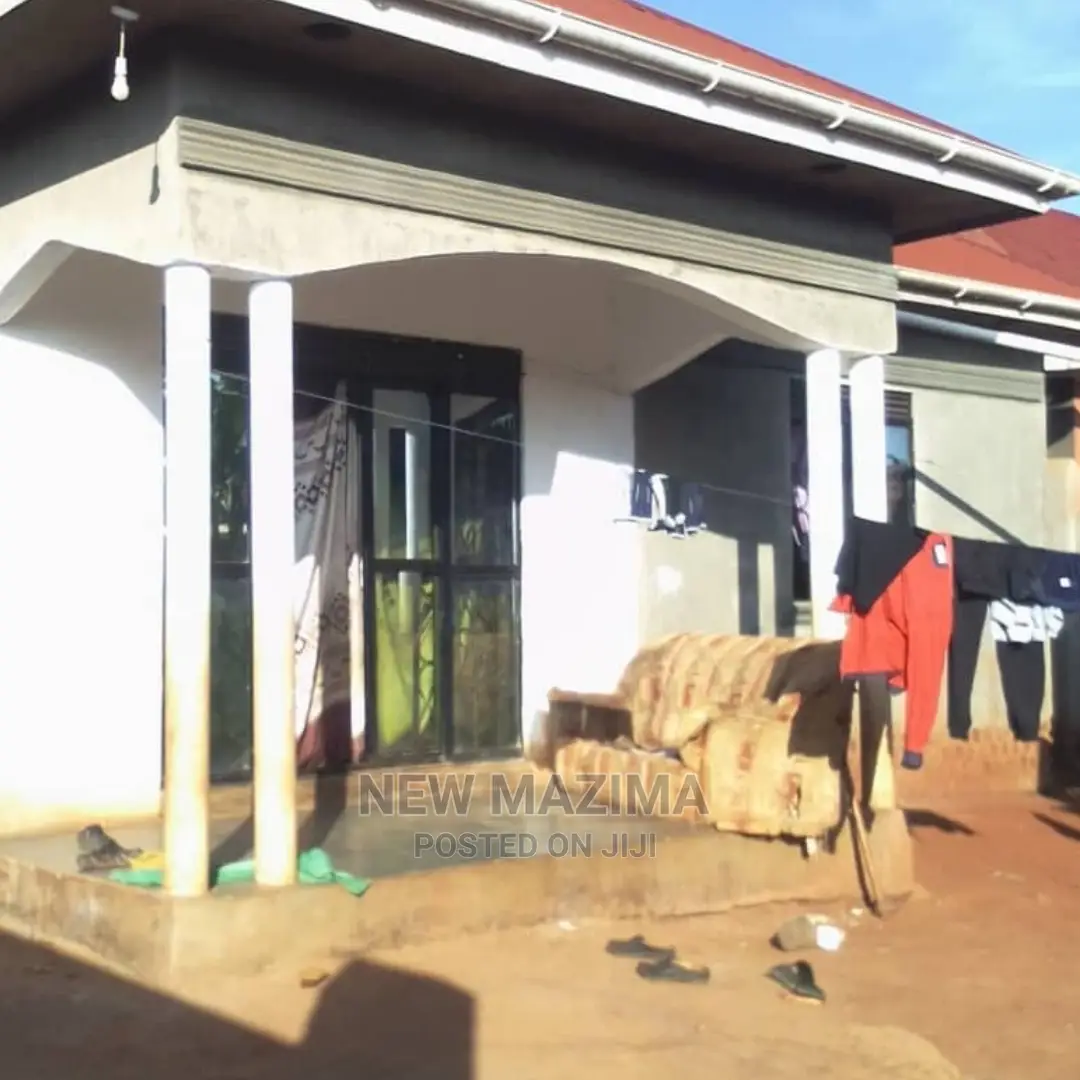 2bdrm House in After Munyonyo, Division B for sale