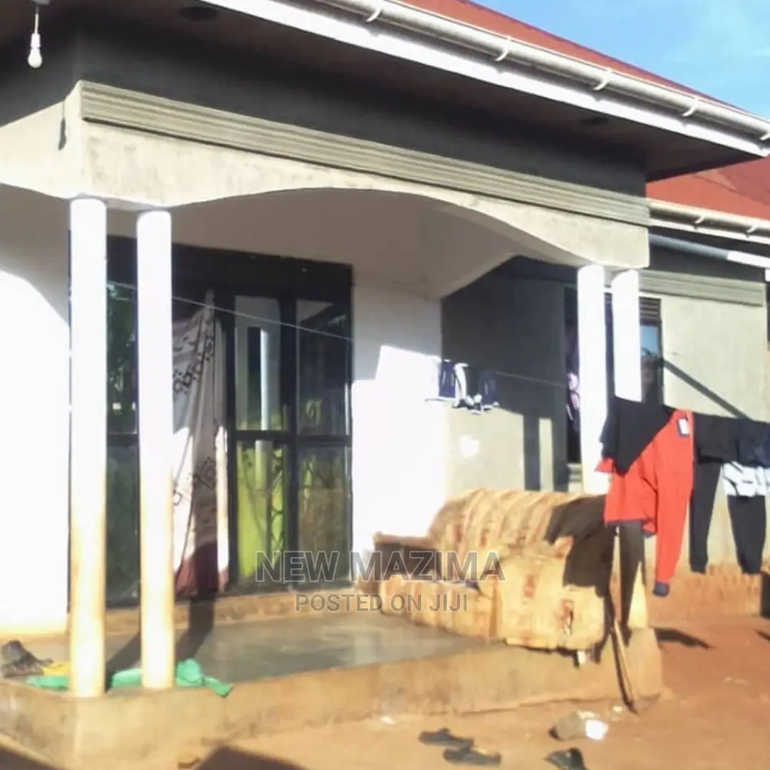 2bdrm House in After Munyonyo, Division B for sale