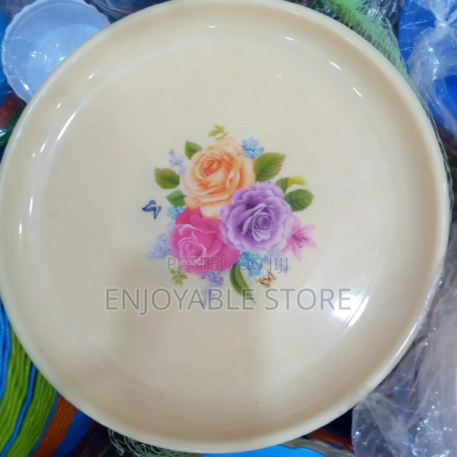 Serving Dinner Plastic Plate