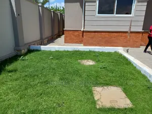 Furnished 4bdrm House in Kira Mamerito for Sale
