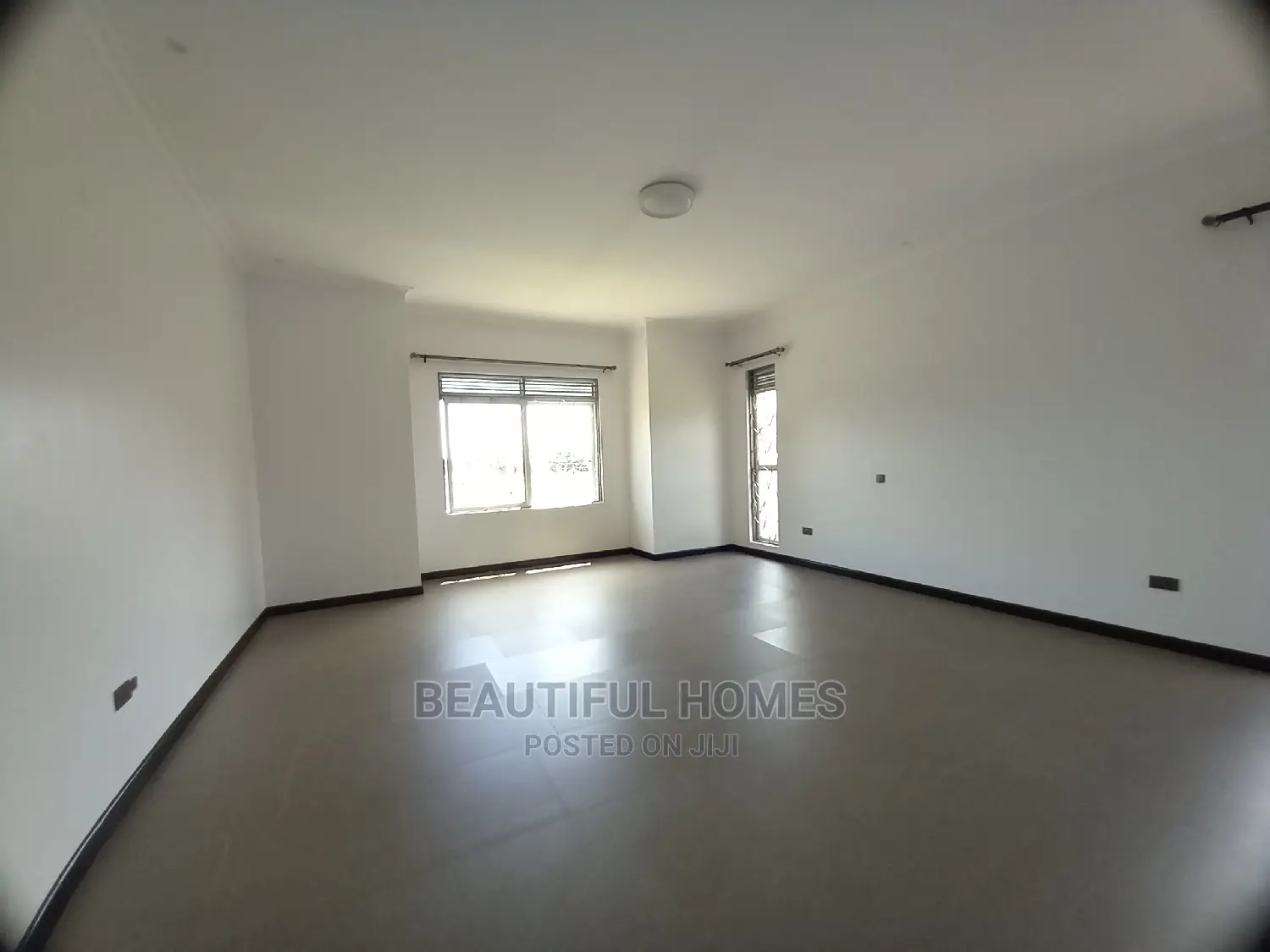 Furnished 4bdrm Bungalow in Kira Corporate for Sale