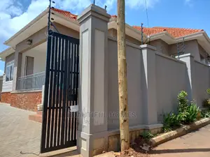Furnished 4bdrm House in Kira for Sale