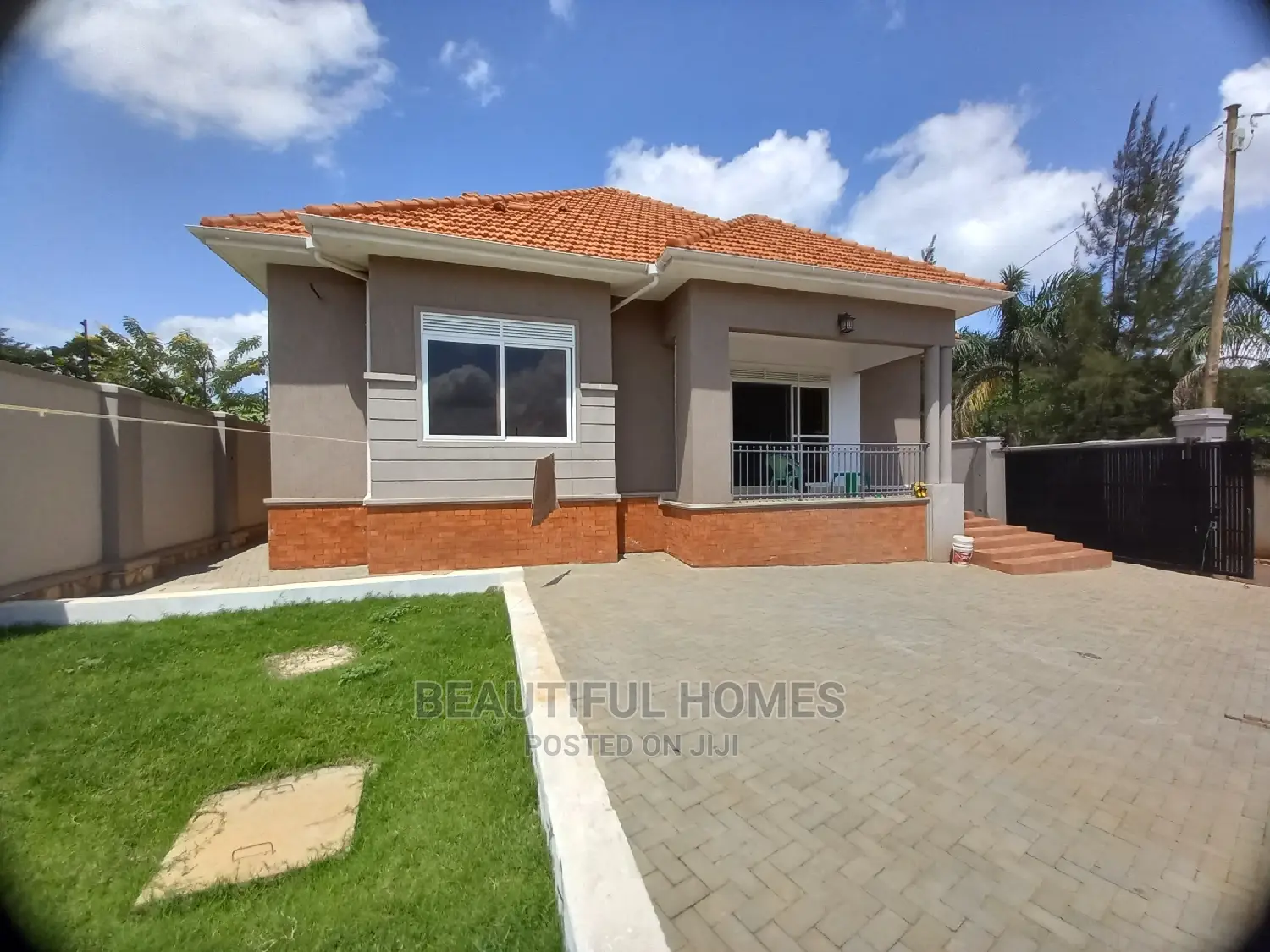 Furnished 4bdrm House in Kira Wealthy Estate for Sale