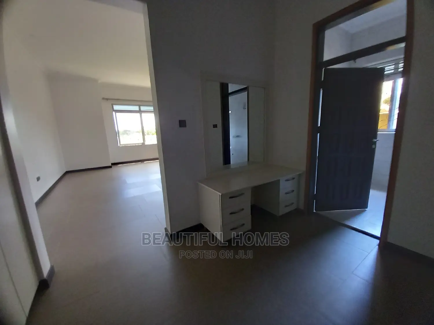 Furnished 4bdrm House in Kira Wealthy Estate for Sale
