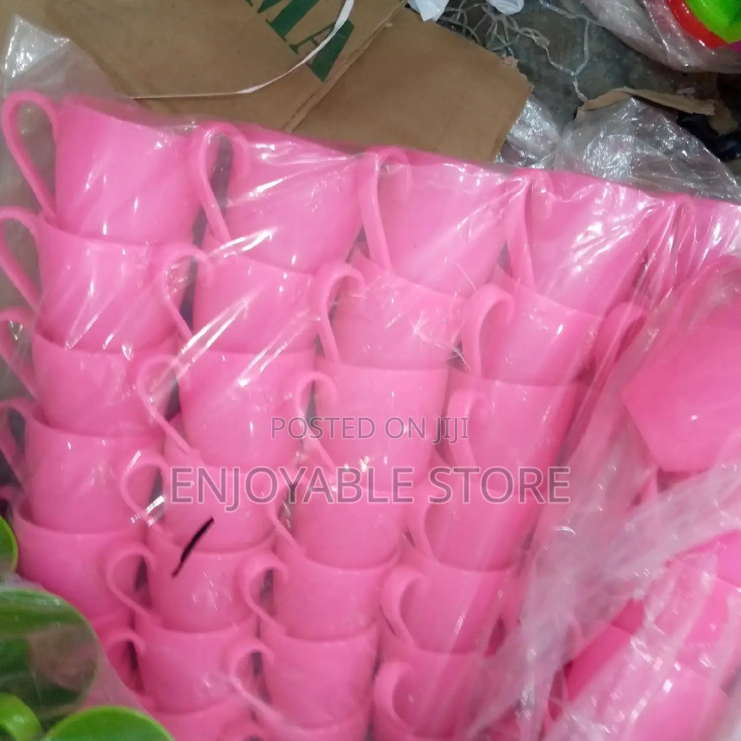 Strong Plastic Cups