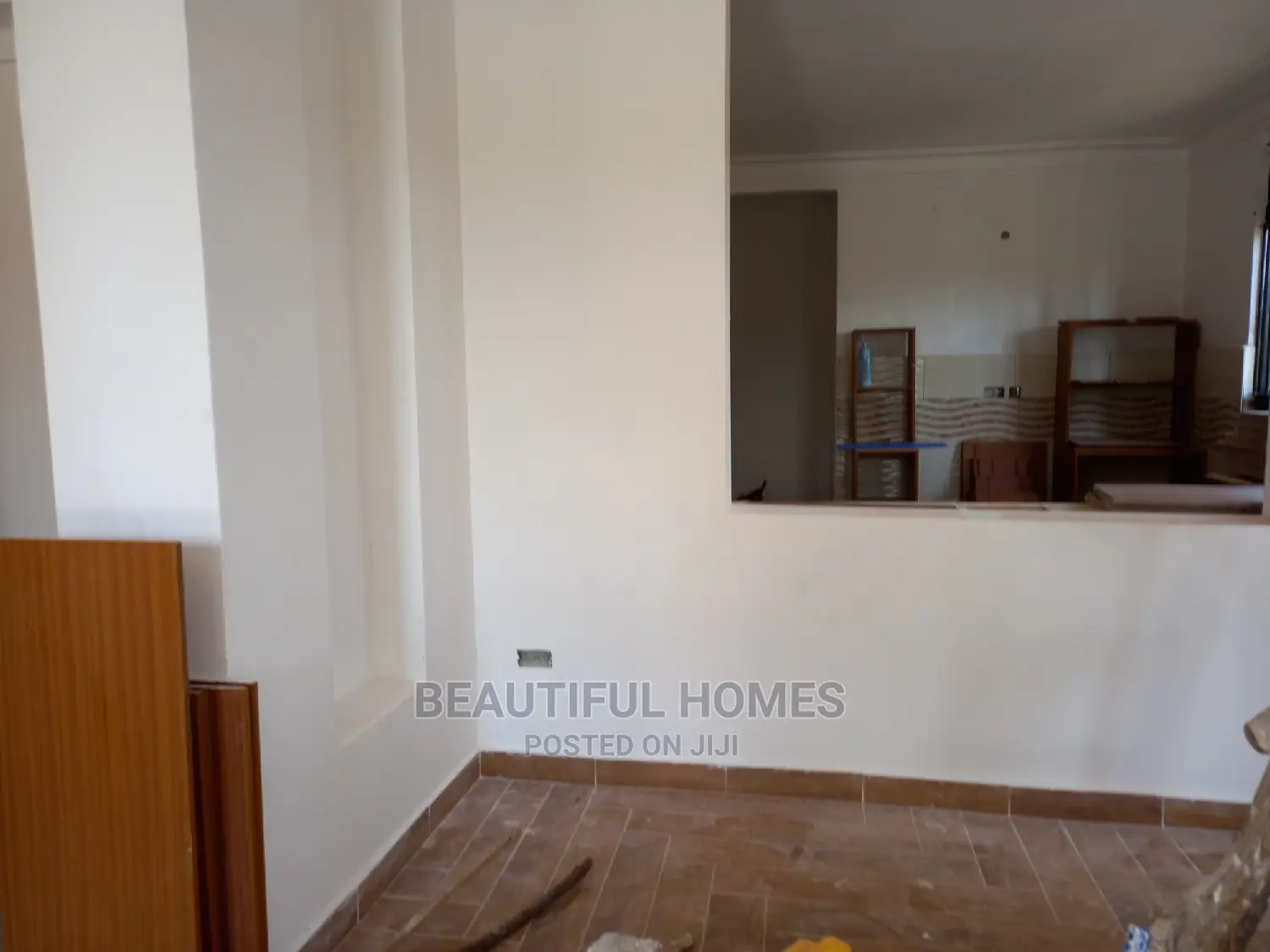 Furnished 4bdrm Duplex in Najjera, Central Division for Sale