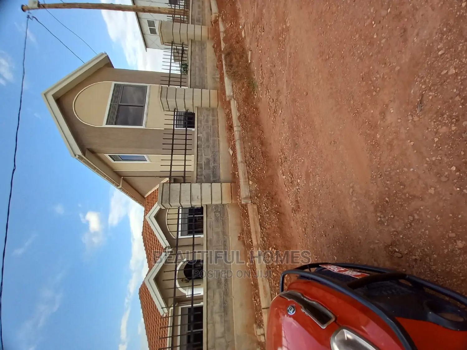 Furnished 4bdrm Duplex in Kira Tarmack, Central Division for Sale