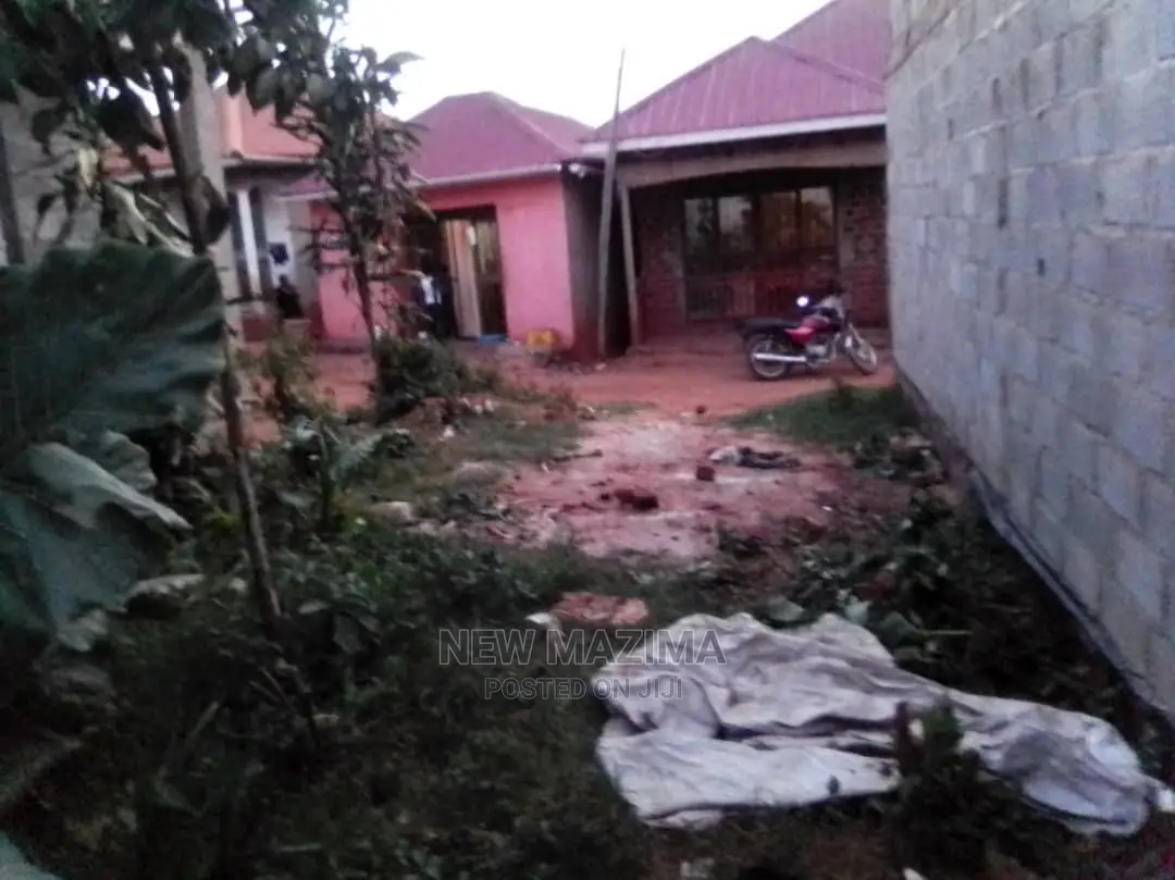 Small Plot on Quicksale in Heart of Namasuba Ndejje Kanaaba