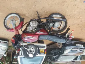 Bajaj Avenger 150 Street 2018 Red