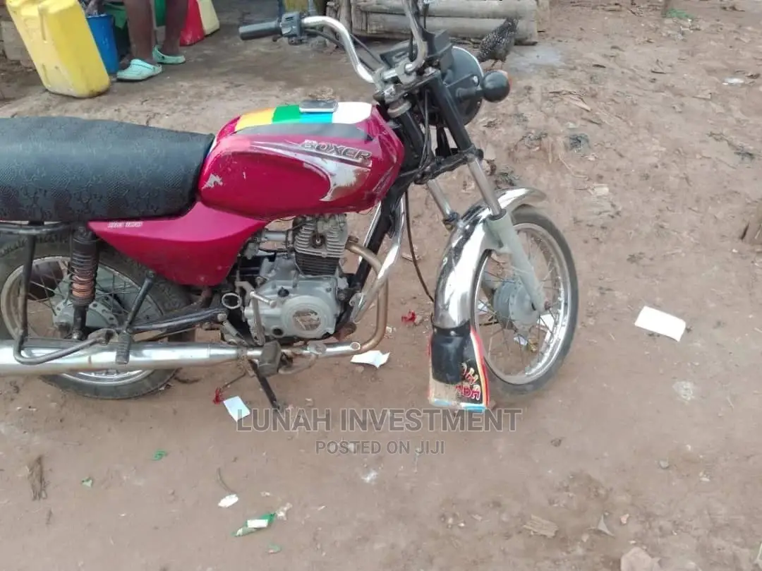Bajaj Boxer 2014 Red